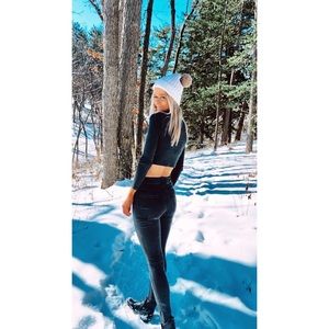 Meet your Posher, Karlie